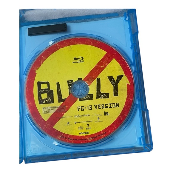 Bully DVD and BluRay Time to Take a Stand - Picture 3 of 4